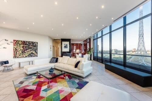 Exclusive Stays - Gallery Penthouse - Tap to explore photos