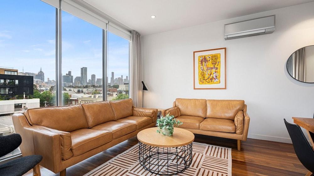 District Fitzroy Room Type - Two Bedroom Deluxe Apartment City View District Fitzroy Room Type - Two Bedroom Deluxe Apartment City View