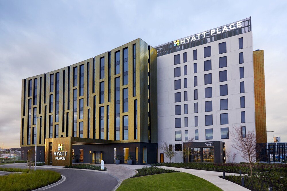 Hyatt Place Melbourne, Essendon Fields - Tap to explore photos