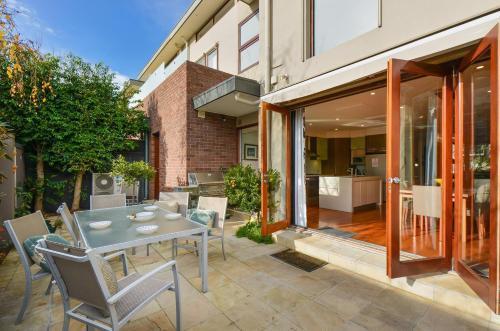 Boutique Stays - Maple on Kent