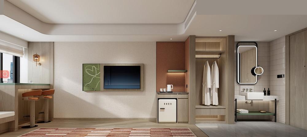Atwell Suites Shanghai Wuning by IHG - Tap to explore photos