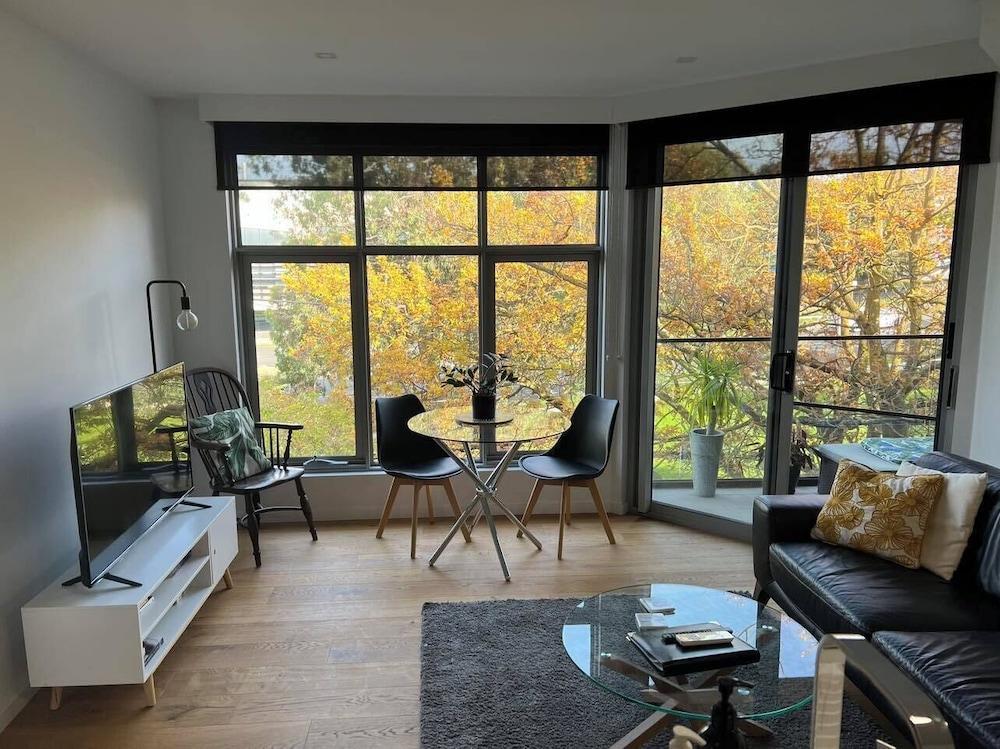 Centrepoint Units Heidelberg Room Type - Executive Apartment, 1 Bedroom