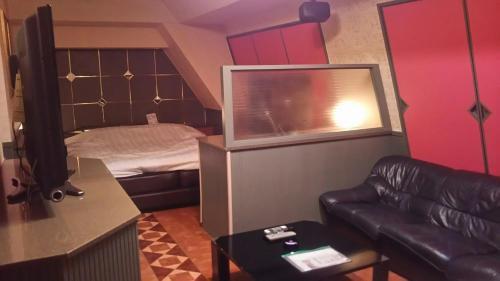 Hotel Sting - Adults Only - Tap to explore photos