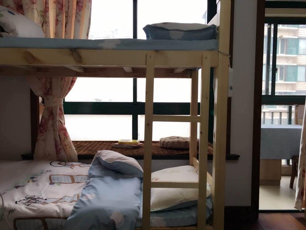 Shanghai Sky168 Youth Hostel Room Type - Bed in 2-Bed Dormitory