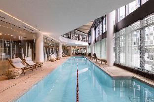 Melbourne Lifestyle Apartments - Best Views on Collins - Tap to explore photos