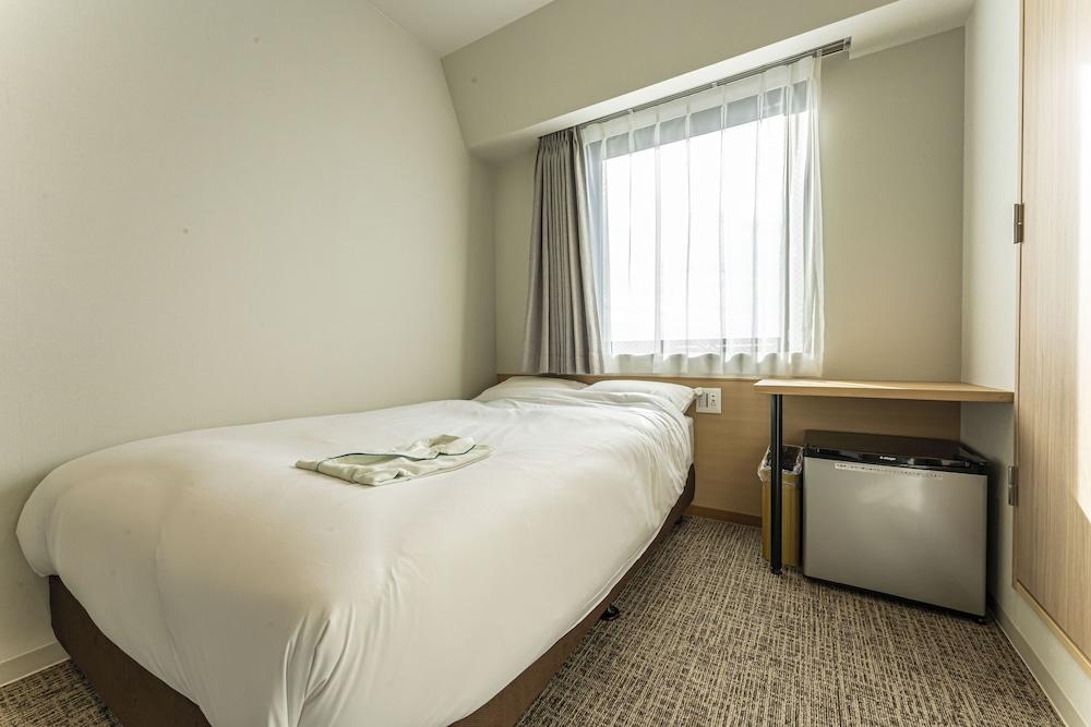 CVS Bay Hotel Room Type - Comfort Single Room, Non Smoking (2 People Use, Semi-double)