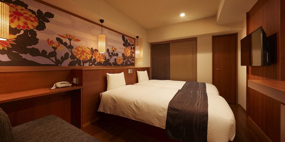 Sakura Sky Hotel Room Type - [Non-Smoking] Standard Twin Room/Bath