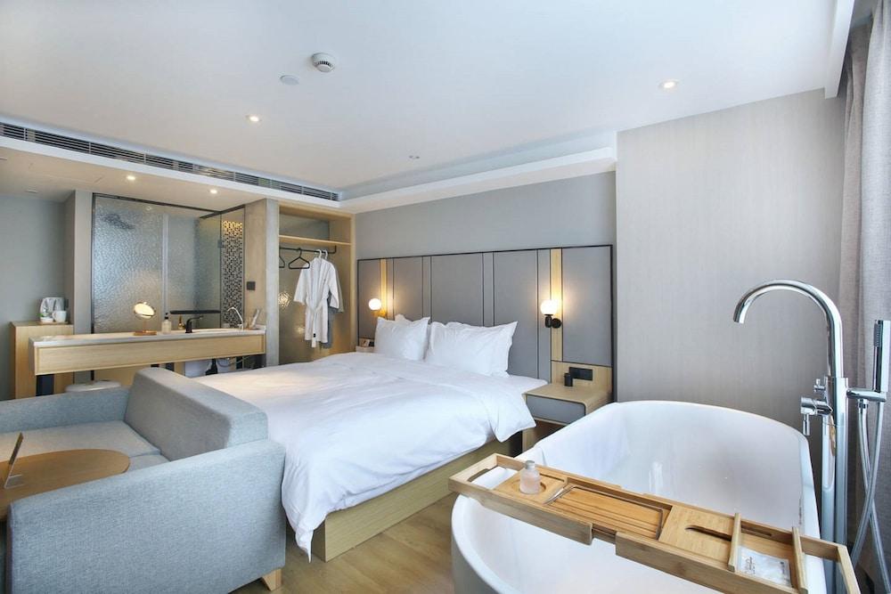 Miju House Jing'an Room Type - Deluxe Room