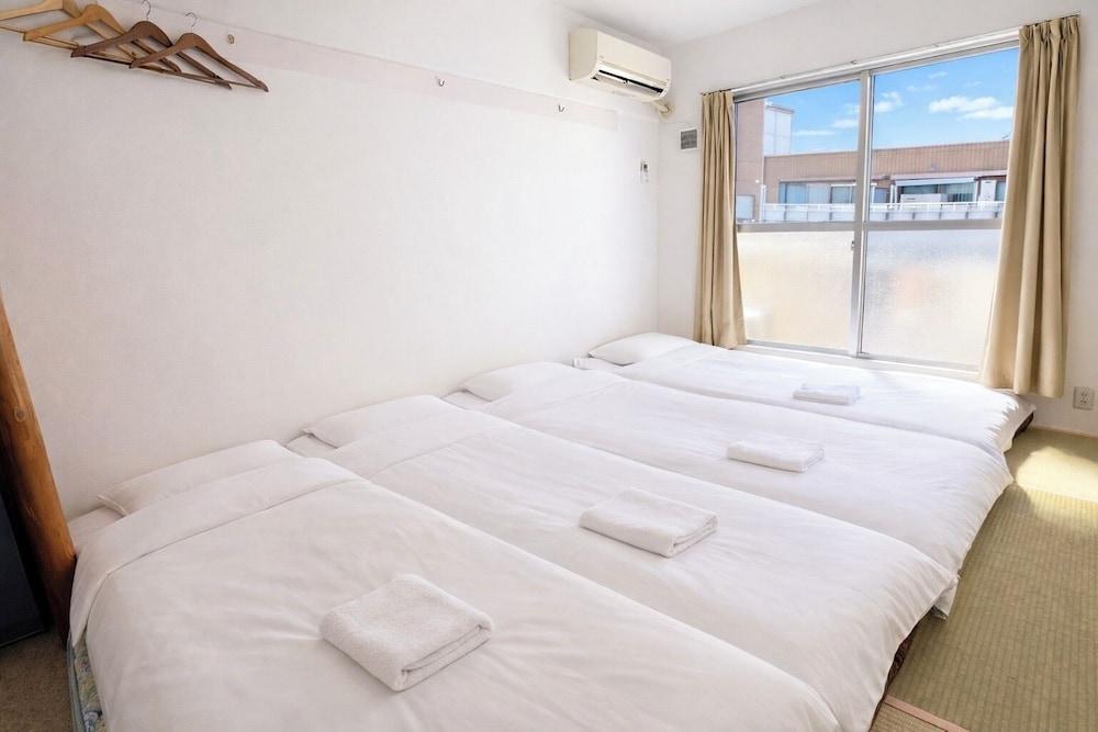 Sakura Hotel Nippori Room Type - Japanese Style Room with Shared Bathroom (4 Persons)