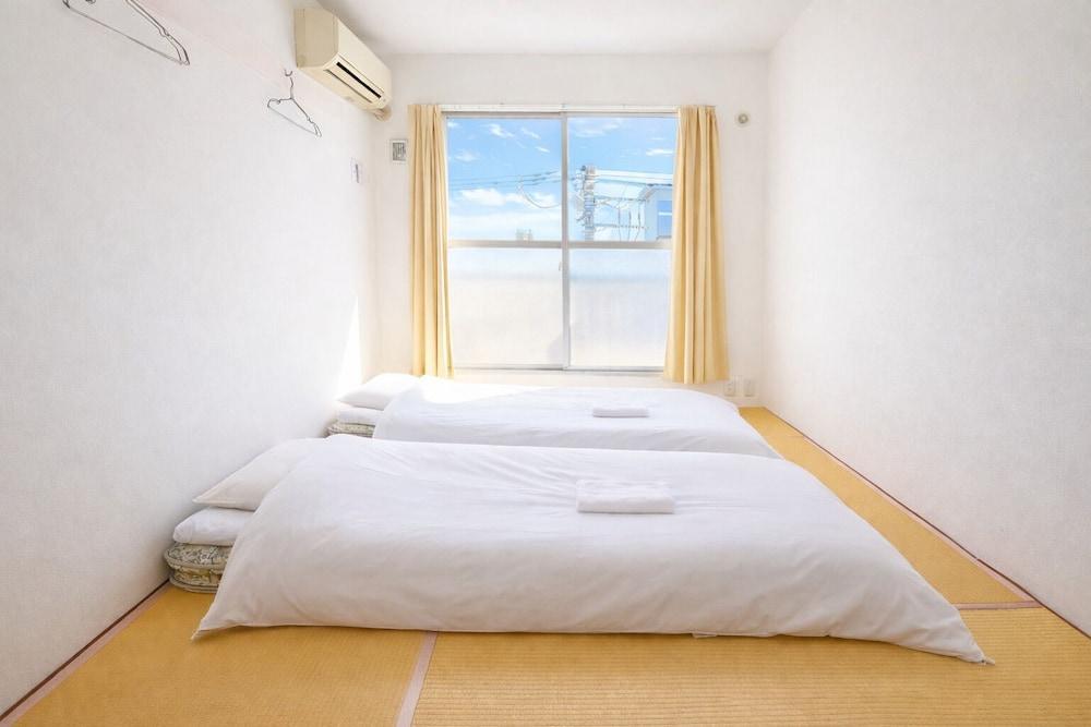 Sakura Hotel Nippori Room Type - Japanese Style Room with Shared Bathroom (2 Persons) Sakura Hotel Nippori Room Type - Japanese Style Room with Shared Bathroom (2 Persons)
