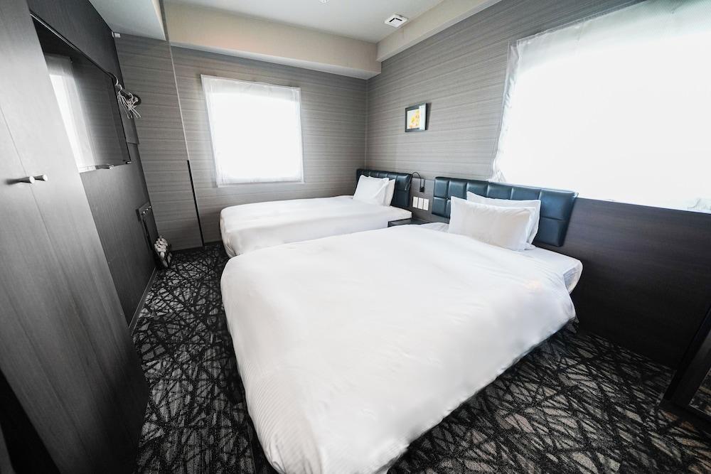 Quintessa Hotel Tokyo Haneda Comic & Books Room Type - Twin Room