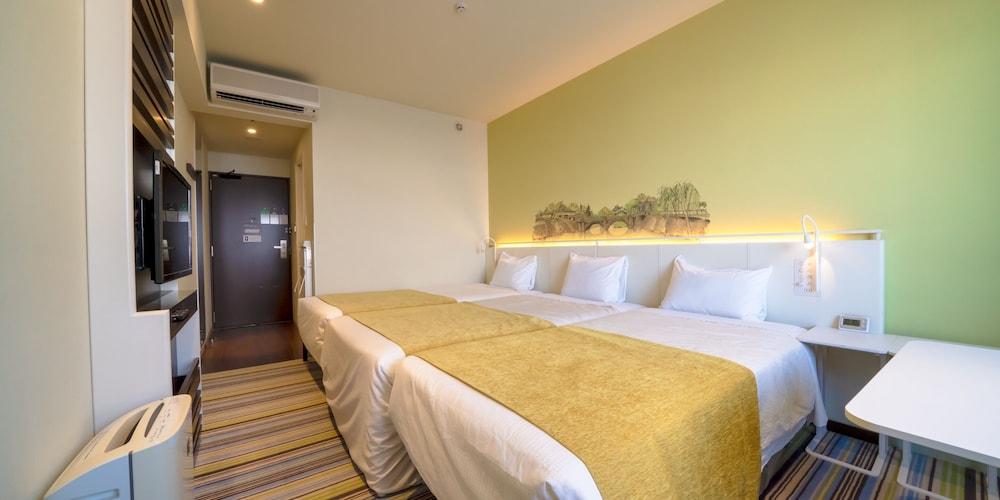 Ours Inn Hankyu Room Type - Triple Room, Non Smoking (1 Station from Shinagawa) Ours Inn Hankyu Room Type - Triple Room, Non Smoking (1 Station from Shinagawa)