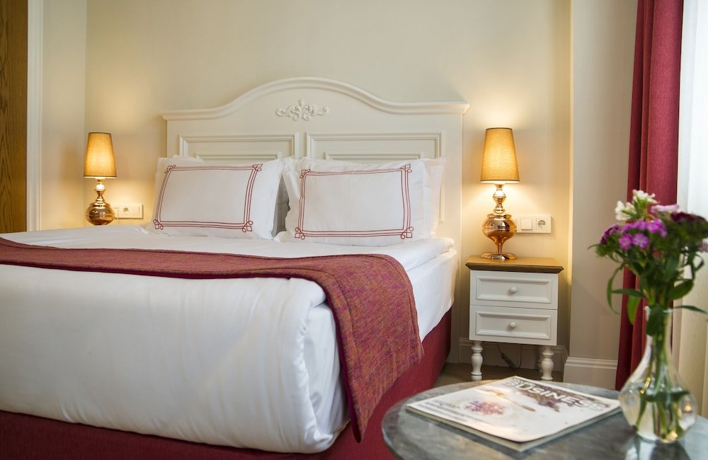 Amofta Hotel Taksim Room Type - Standard Double Room