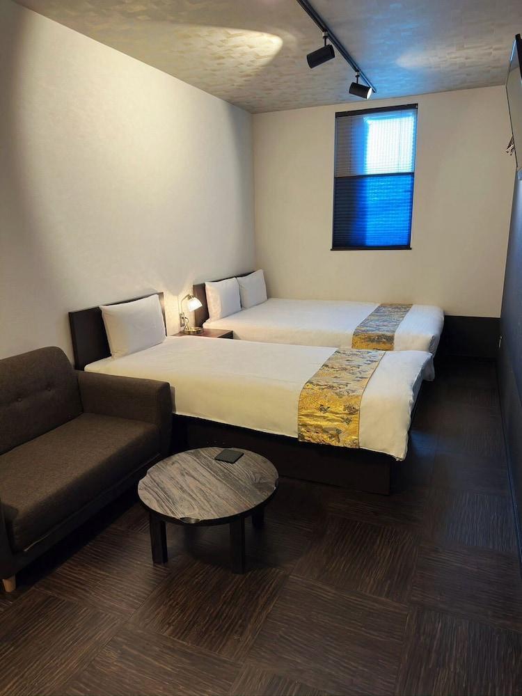 WAGOKORO - Hostel Room Type - Deluxe Double Room