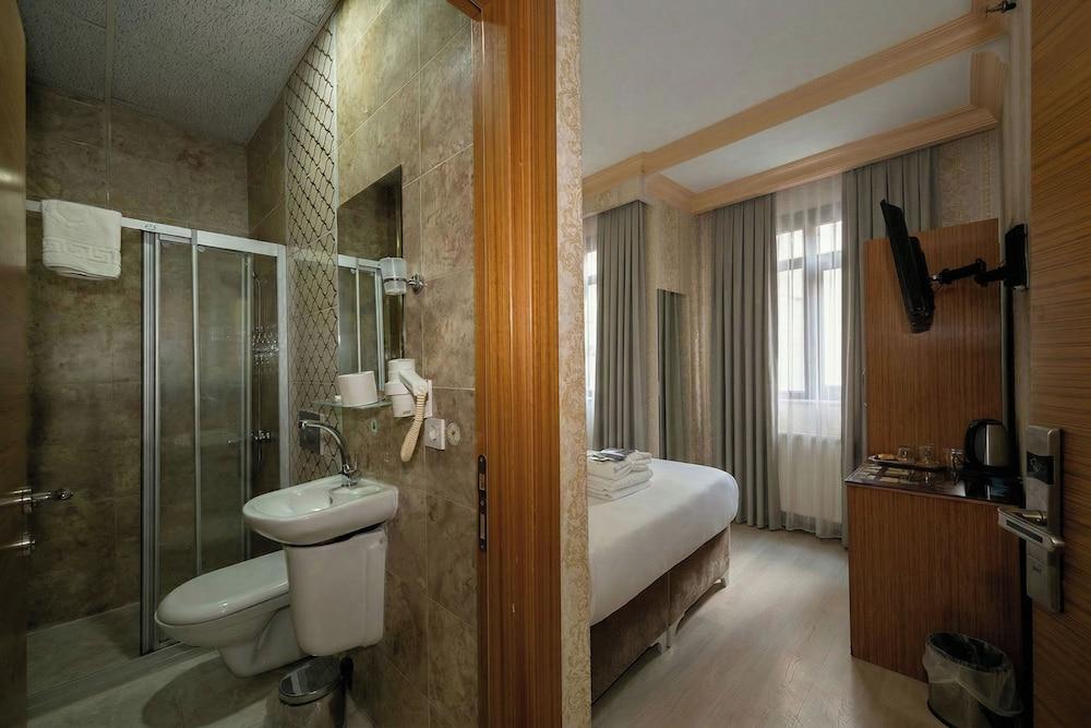 Taksim Maxwell Hotel Room Type - Superior Room