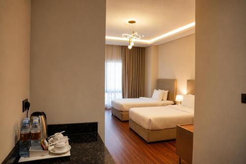 Al Mansour Park-Inn Hotel & Apartments Room Type - Superior Twin Room