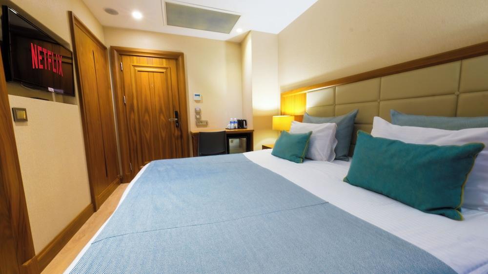 Endless Art Hotel Room Type - Economy Double or Twin Room Endless Art Hotel Room Type - Economy Double or Twin Room