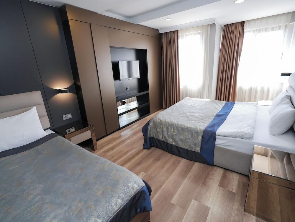 No 139 Apartments Room Type - Deluxe Suite, 2 Bedrooms, Jetted Tub