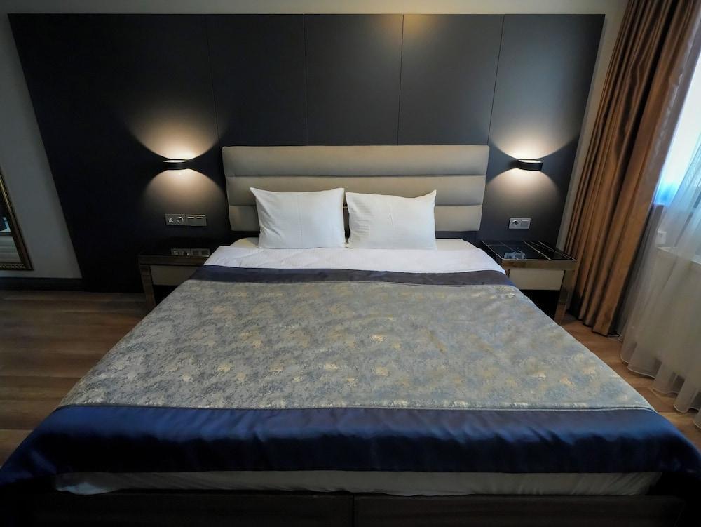 No 139 Apartments Room Type - Two-Bedroom Suite No 139 Apartments Room Type - Two-Bedroom Suite