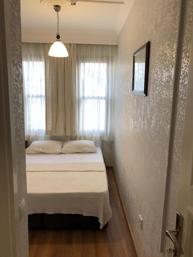 Hotel Antique Istanbul Room Type - Standard Double Room