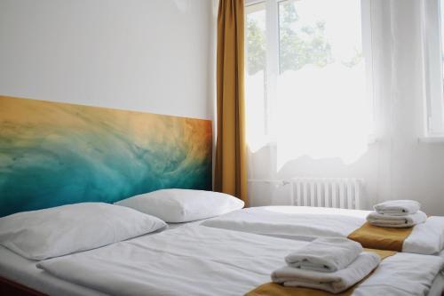 Hotel AMITY Room Type - Quadruple Room with Private Bathroom Hotel AMITY Room Type - Quadruple Room with Private Bathroom