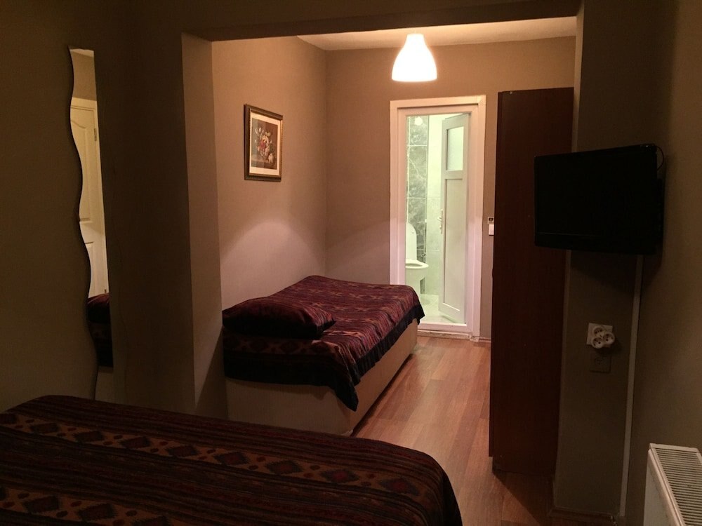 Nobel Hostel Guesthouse - Tap to explore photos