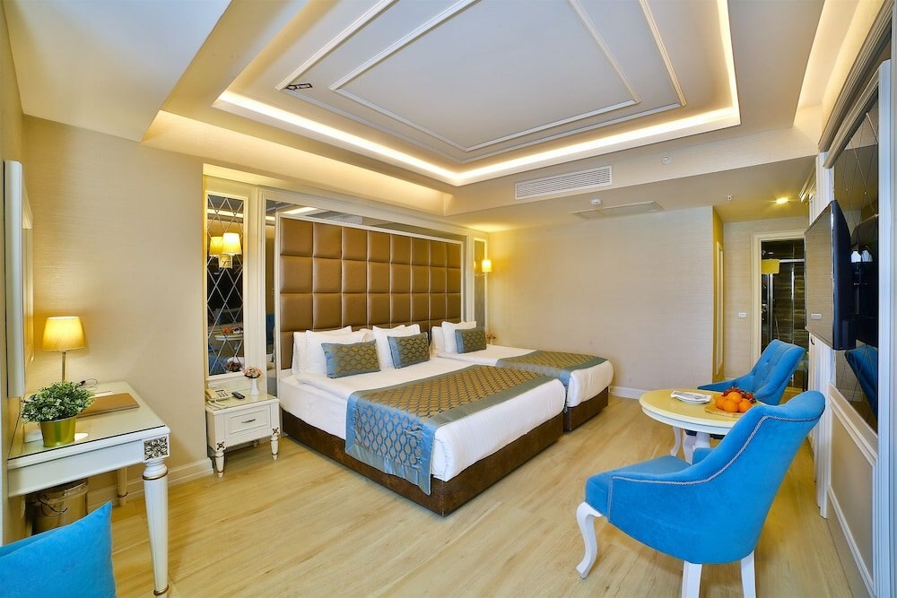 Büke Hotel Şişli Room Type - Deluxe Triple Room