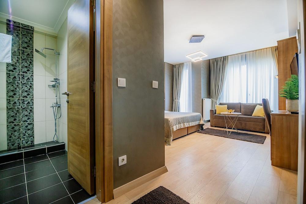 Kavalali Suites Room Type - Family Room, Private Bathroom Kavalali Suites Room Type - Family Room, Private Bathroom