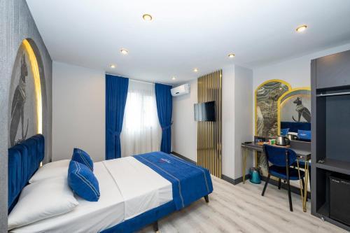 İstanbul Paradise Hotel - Tap to explore photos