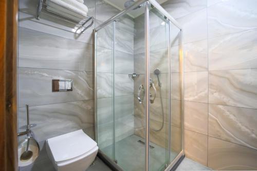 Vertu Hotel Room Type - Double Room