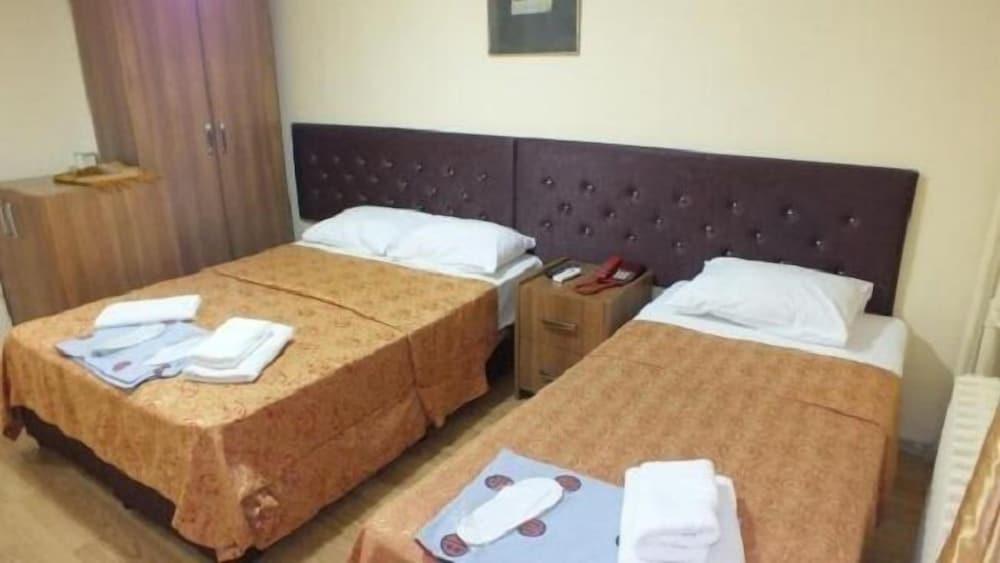 Naz Hotel Room Type - Standard Triple Room