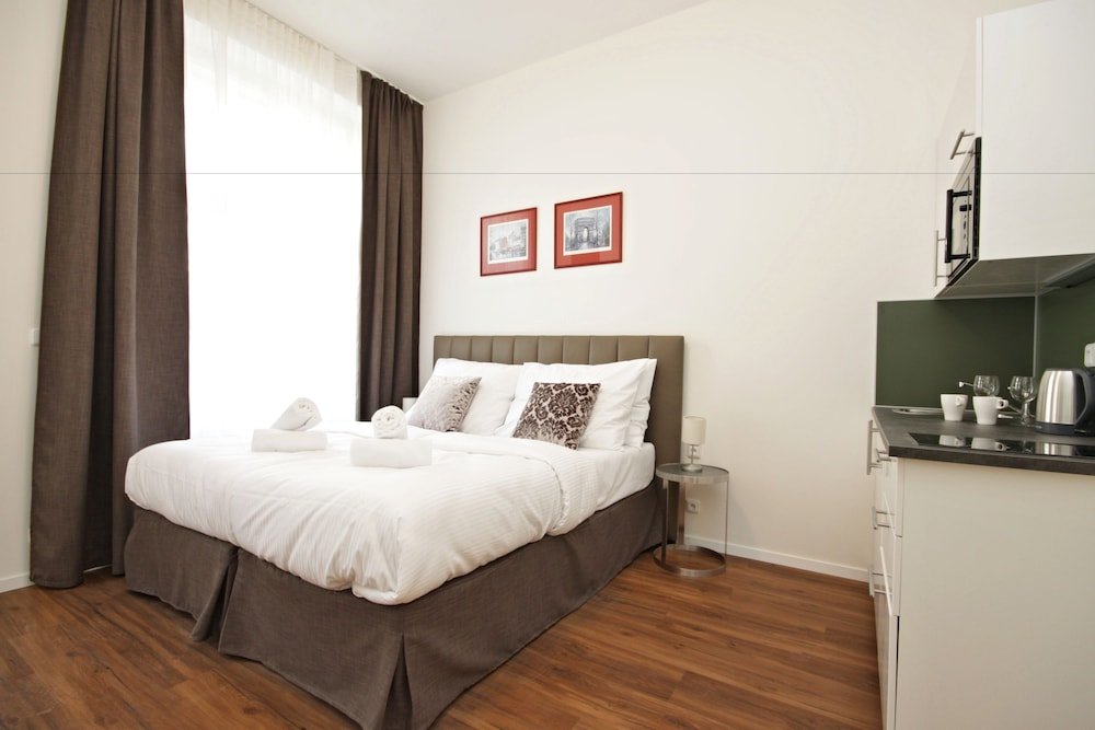 Elizabeth Suites Room Type - Executive Suite