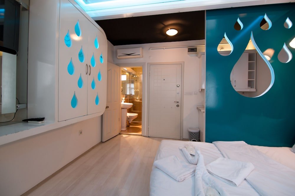 Element Suites - Tap to explore photos