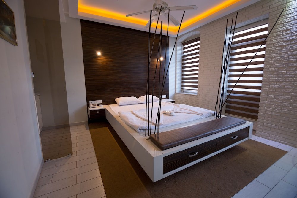 Element Suites Room Type - Deluxe Suite