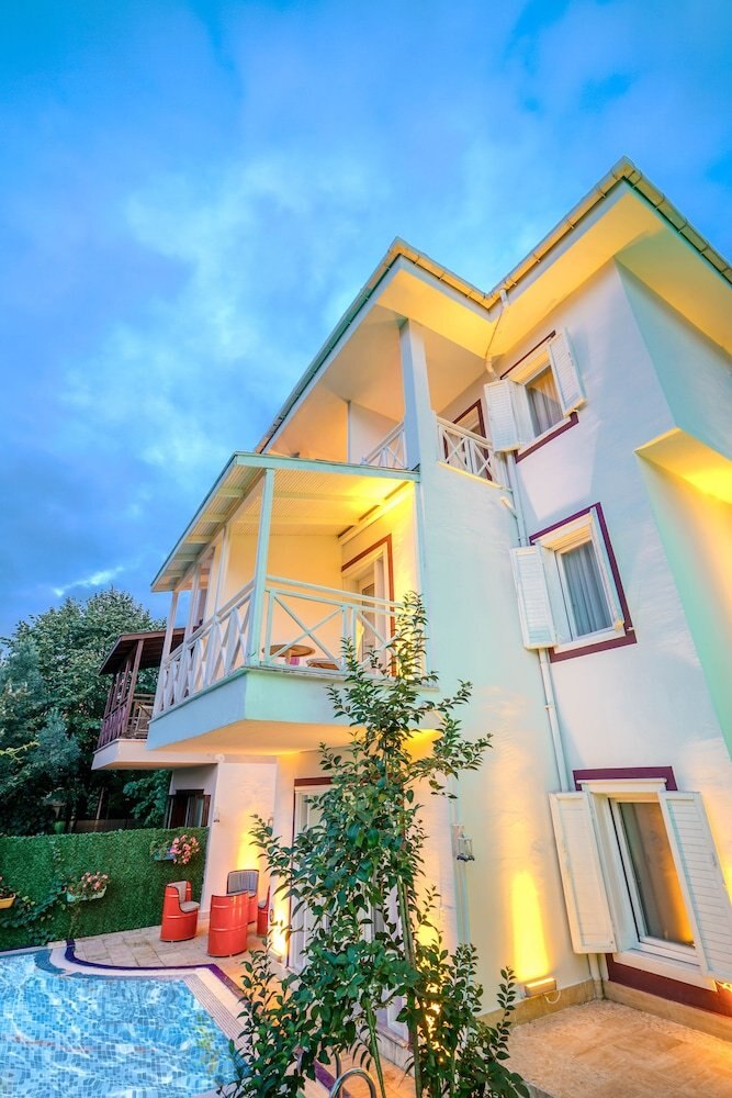 Robin Hood Hotel Istanbul 2 7 5 7 Hotel Price Address Reviews