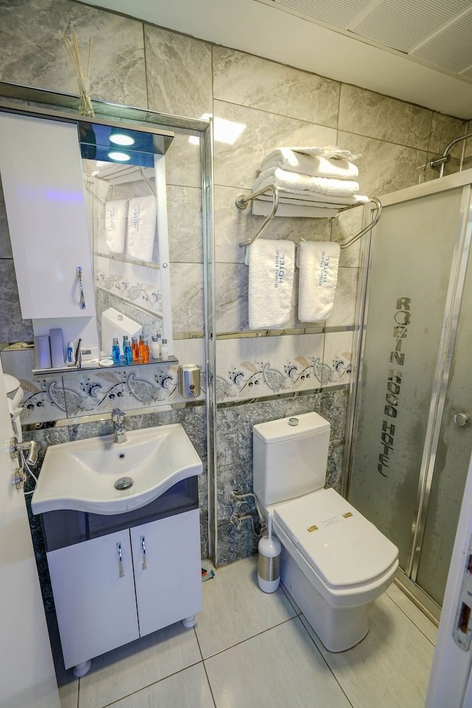 Robin Hood Hotel Istanbul 2 7 5 7 Hotel Price Address Reviews