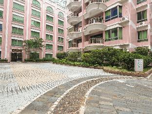 New Pearl River Hotel - Tap to explore photos