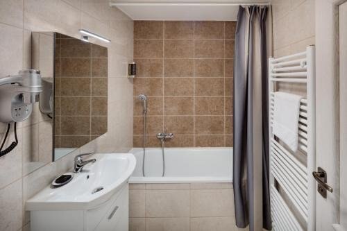 Louren Apartments Room Type - Duplex Apartment Louren Apartments Room Type - Duplex Apartment