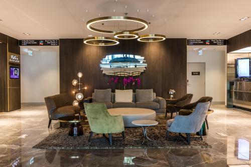 The Branksome Hotel And Residences - Tap to explore photos