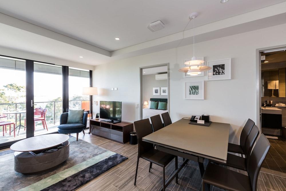 The Branksome Hotel And Residences Room Type - 2 Bedroom Lyndhurst Suite (Balcony)