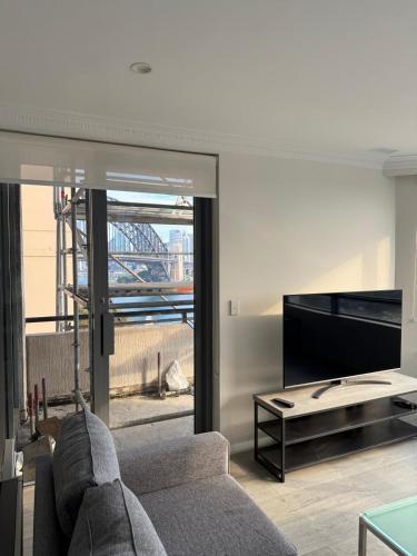 Milson Serviced Apartments - Tap to explore photos
