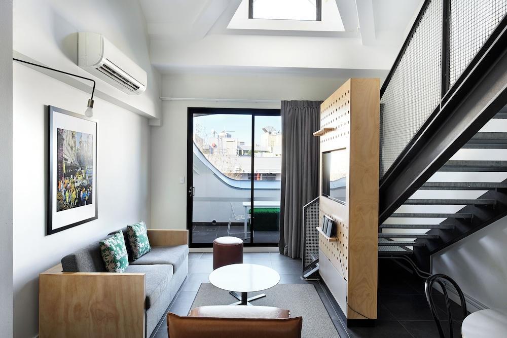 Veriu Broadway Room Type - Loft Suite Veriu Broadway Room Type - Loft Suite