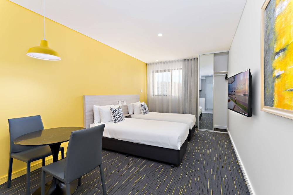 ValueSuites Green Square Room Type - Studio Twin Suite + Grab n Go Bites