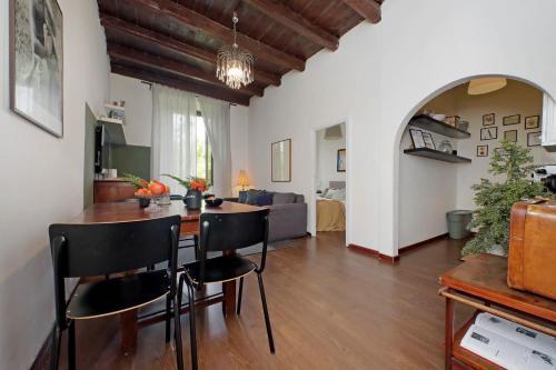 Tevere apartments - Tap to explore photos