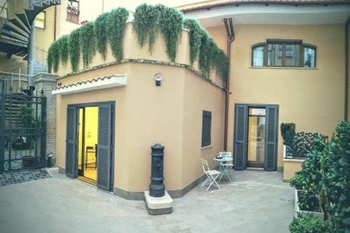 CIVICO 7 Holiday Rooms - Tap to explore photos