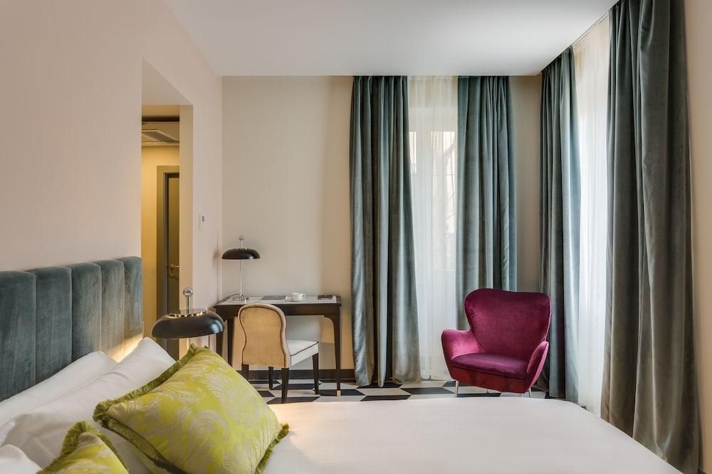 Otivm Hotel Room Type - Standard Suite