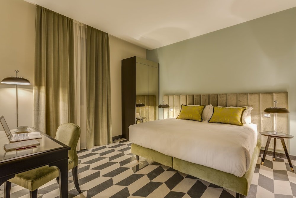 Otivm Hotel Room Type - Standard Double or Twin Room