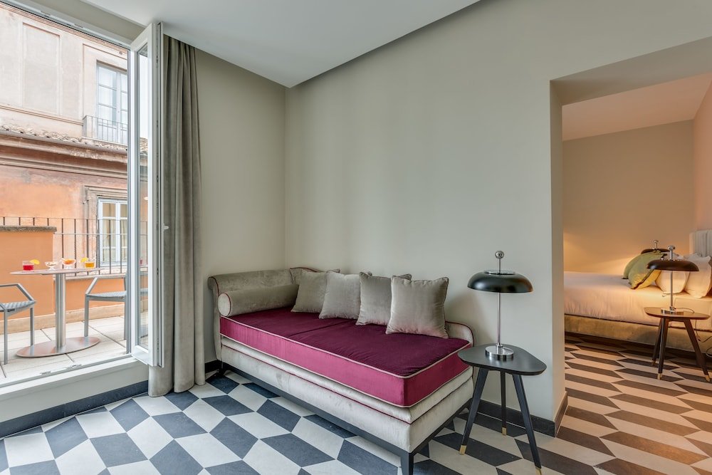 Otivm Hotel Room Type - City Suite, Terrace, City View