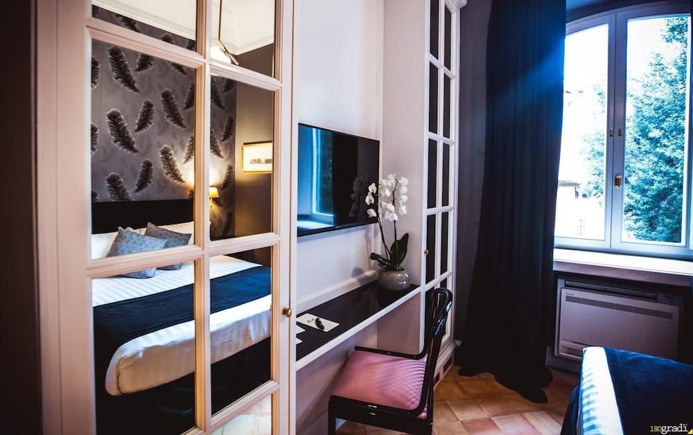 Hotel Parrasio Room Type - Superior Double Room
