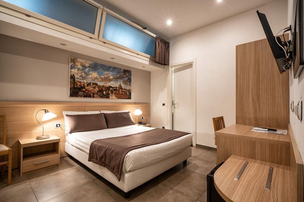 Hotel Paolo II Room Type - Classic Double Room, 1 Double Bed